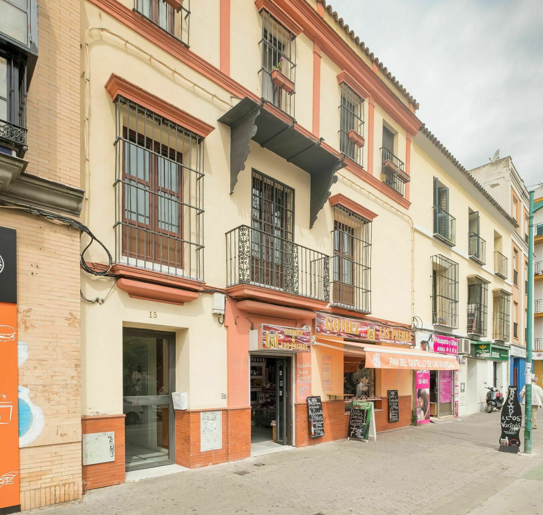 Activa Macarena Apartment Seville Exterior photo